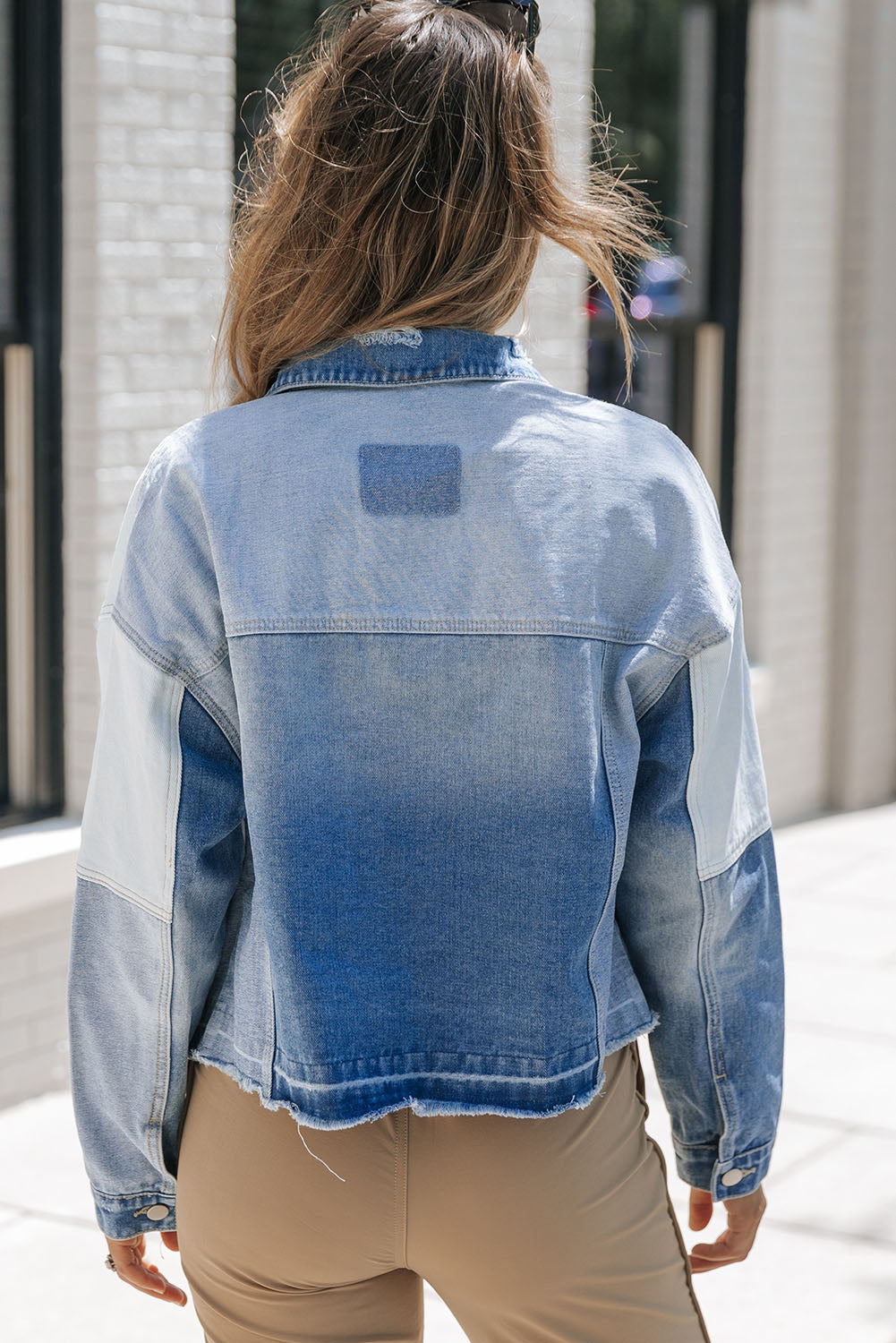 Giacca patchwork in denim a colori blu cielo