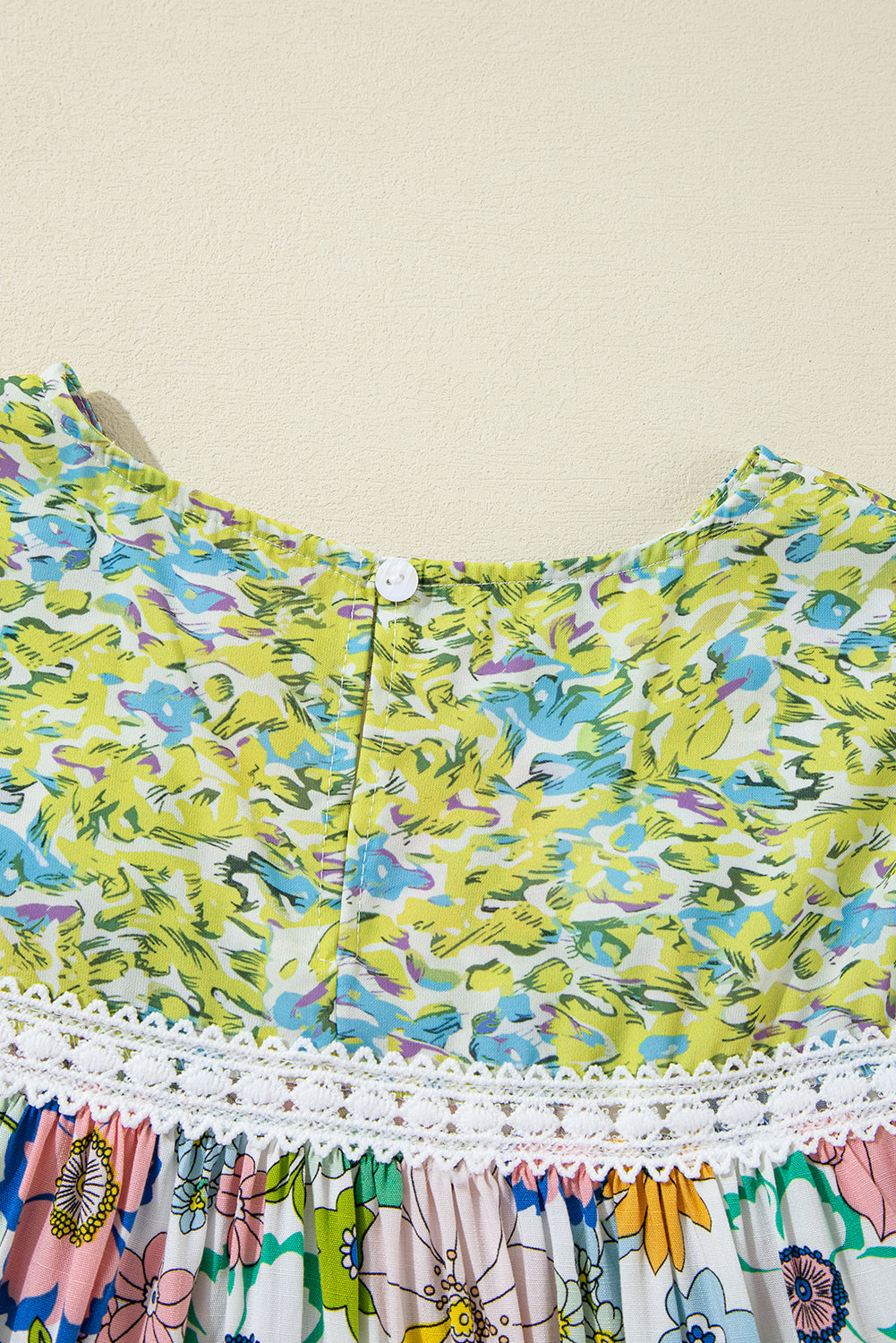 Chemisier vert à manches longues et imprimé floral mélangé-A WOMAN WE LOVE