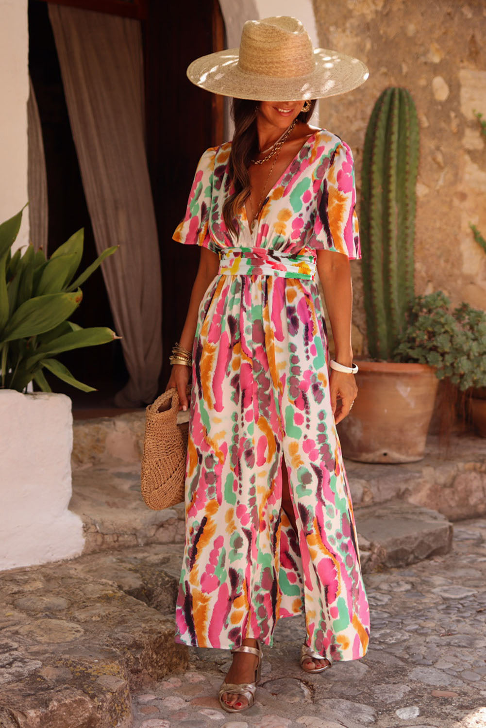 Robe longue bohème rose à imprimé tie-dye et col en V