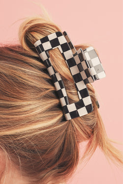 Black checkered hollow hair clips