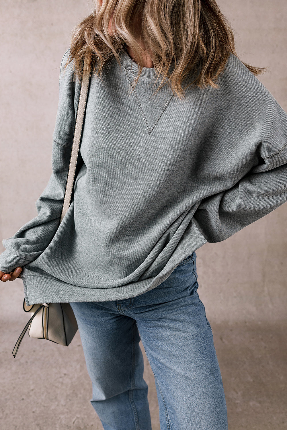 Sweat-shirt oversize gris moyen à épaules tombantes et fente latérale