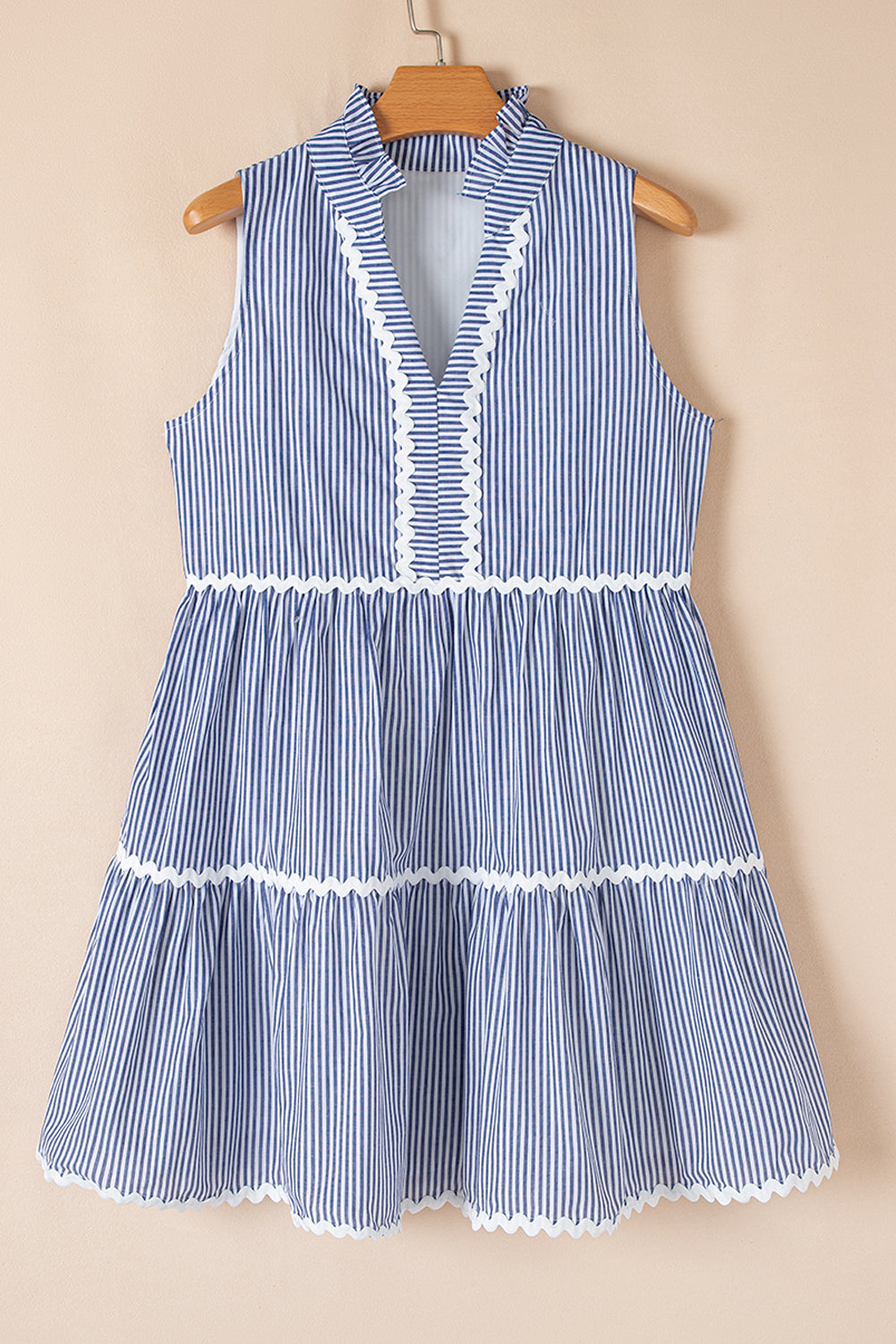Robe Sans Manches Chic à Encolure Fendue *