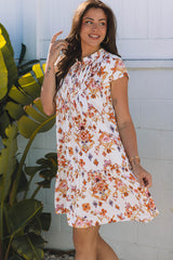 Robe courte à imprimé floral géométrique abricot avec bordure à volants et manches flottantes