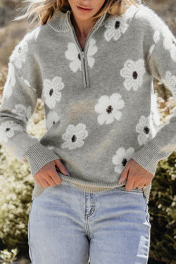 Suéter gris con patrón floral con halfzip *