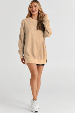 Oversize khaki sweatshirt with drooping shoulder and ribbed border