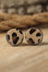 Boucles d'oreilles cloutées léopard marron-A WOMAN WE LOVE