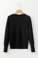 Pull noir léger à col rond et coupe ajustée