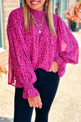Blouse fluide froncée à rose-A WOMAN WE LOVE