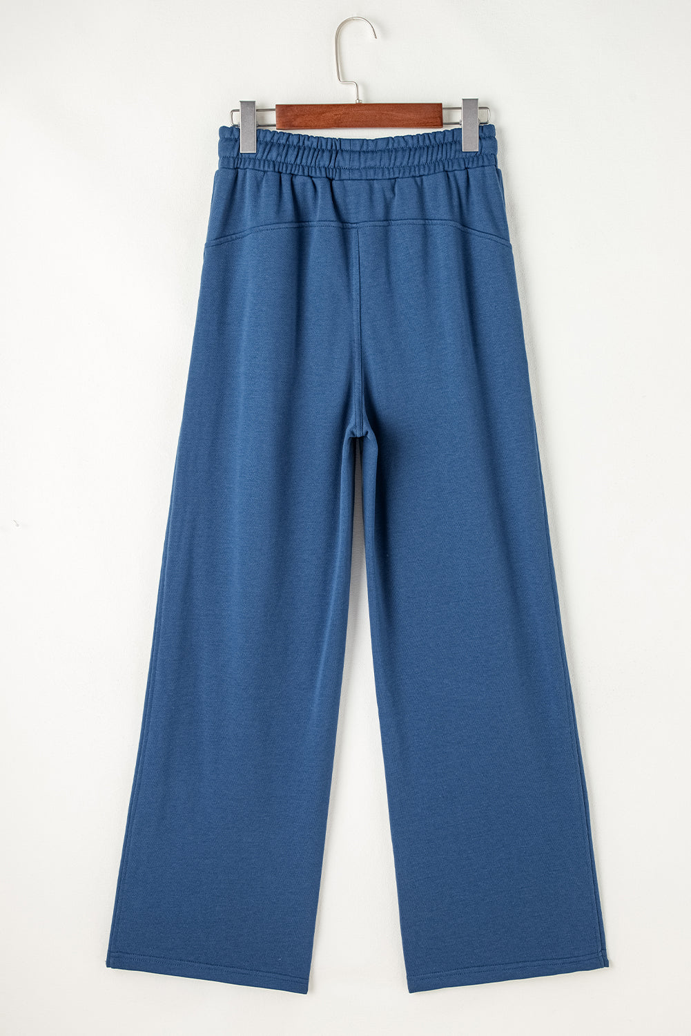 High waist tracksuit with tightening cord and wide blue sail pockets