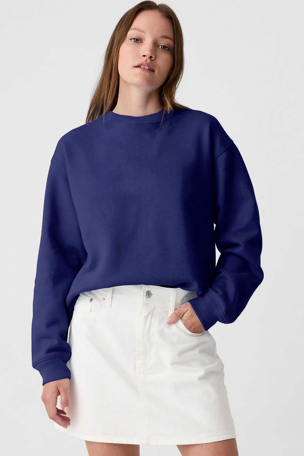 Marineblaues Schadens -Schulter -Crewneck Pullover Sweatshirt