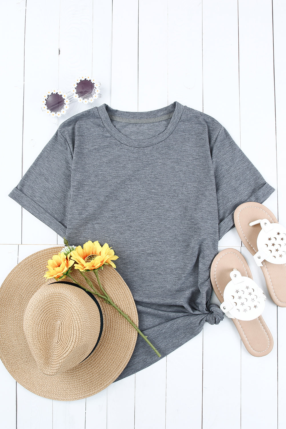 Camiseta de cuello redondo gris no cree