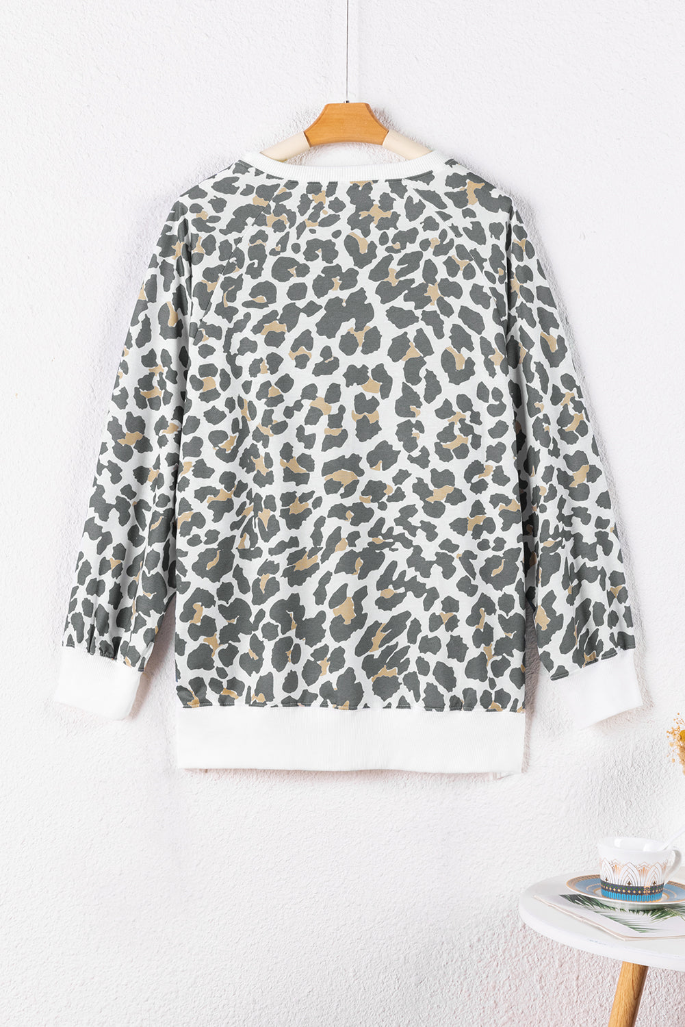 White leopard print top with plain border