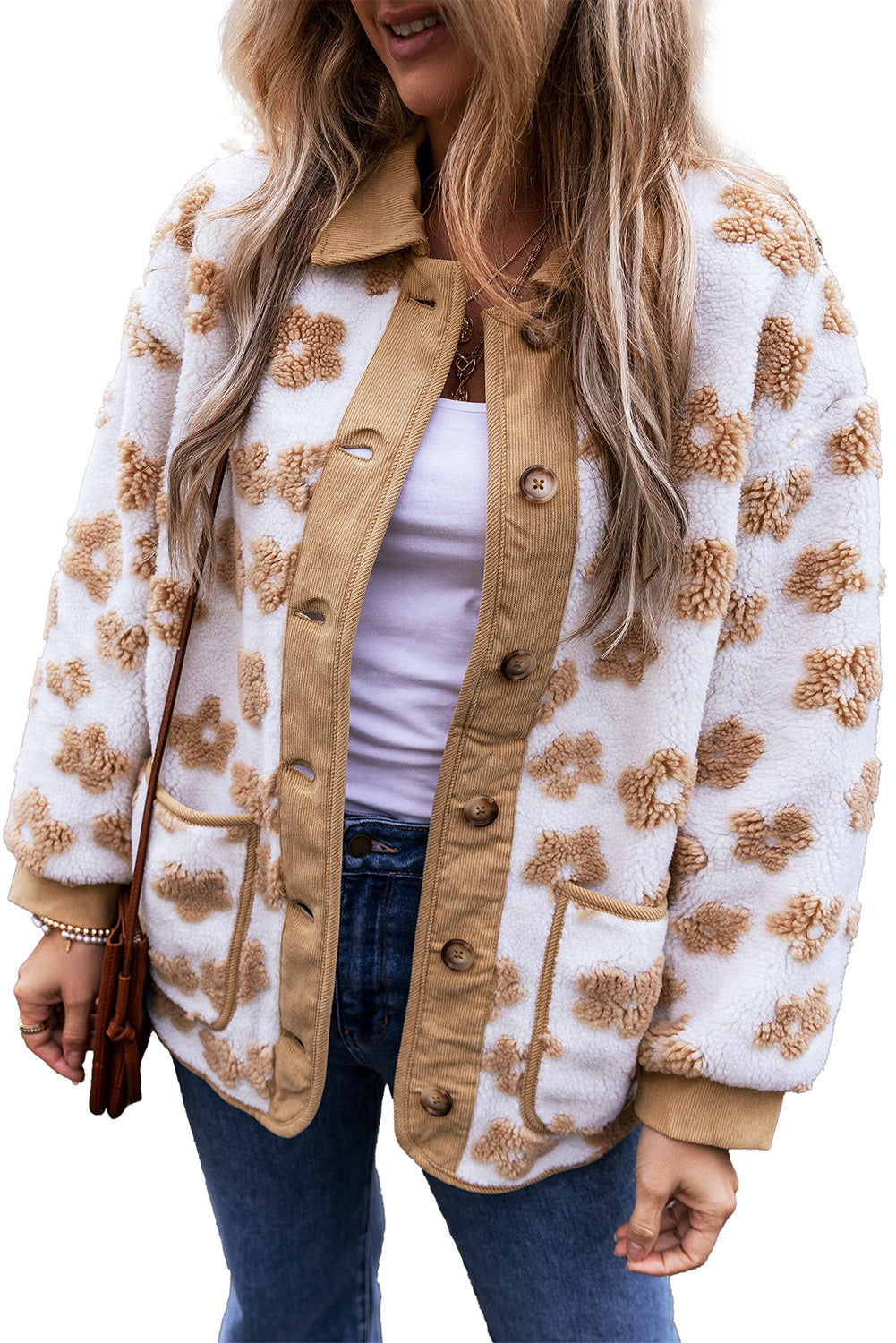 Leichter französischer Beige süßes Blumenmuster -Knopf UP Fleece Jacke