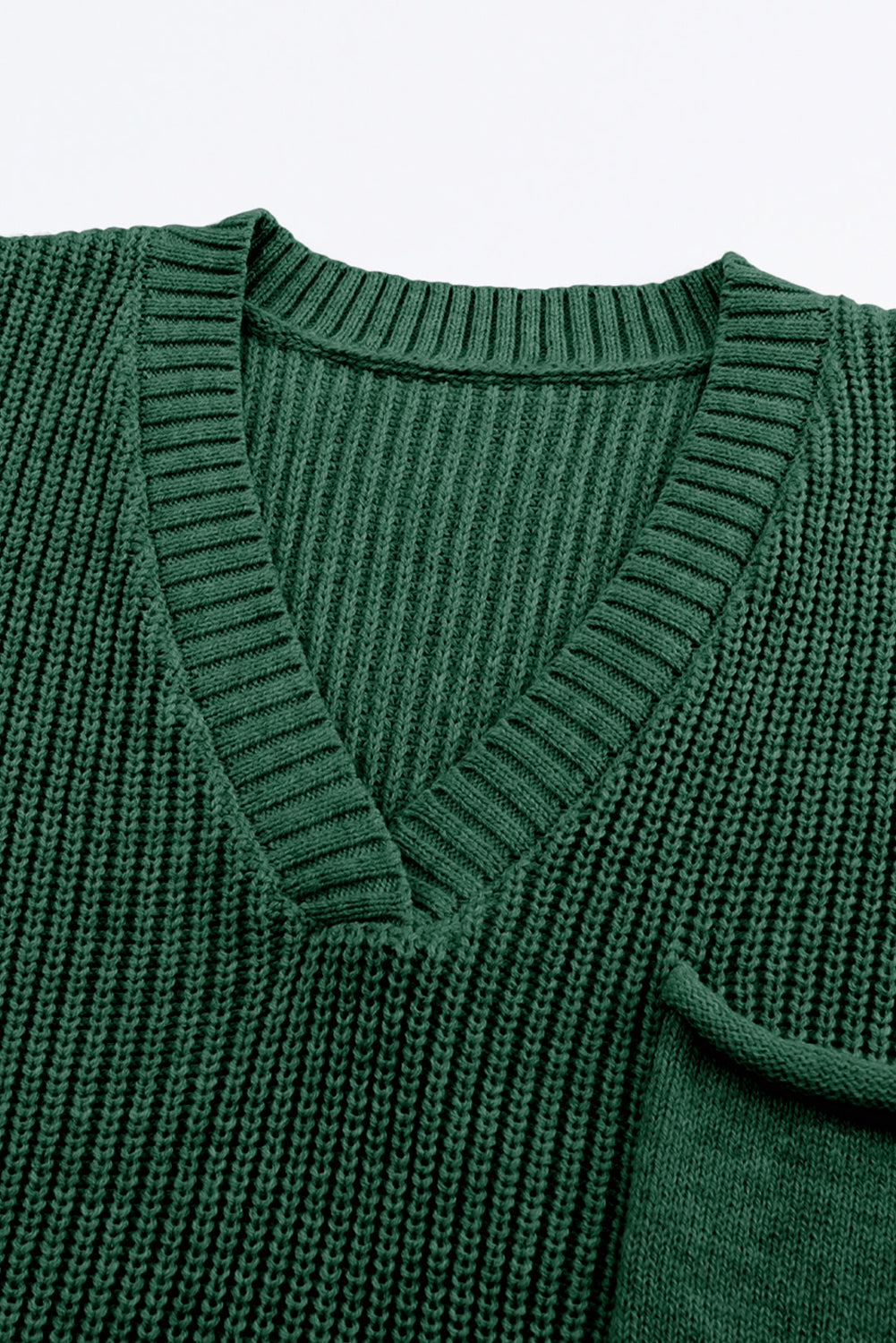 Grün gestrickter V -Nackenpullover und Freizeithosen Set