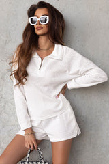 Ensemble sweat-shirt zippé côtelé blanc et short taille haute-A WOMAN WE LOVE