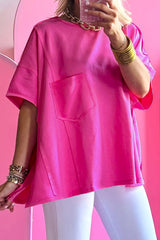 Camiseta de gran tamaño en rosa brillante con bolsillo chapado y costuras aparentes