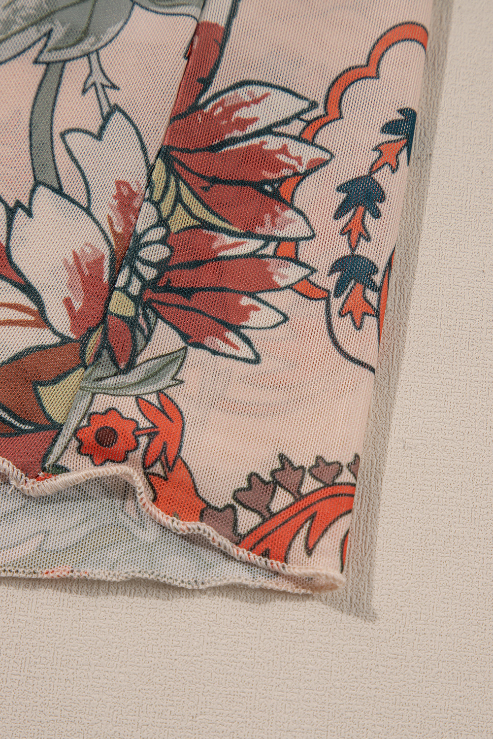Chemisier orange à imprimé floral et col en V *-A WOMAN WE LOVE