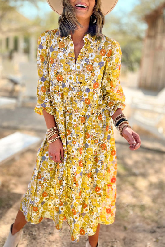 Robe jaune à volants et manches longues à col floral style bohème