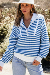 Pull à rayures bleu ciel avec col zippé et épaules tombantes