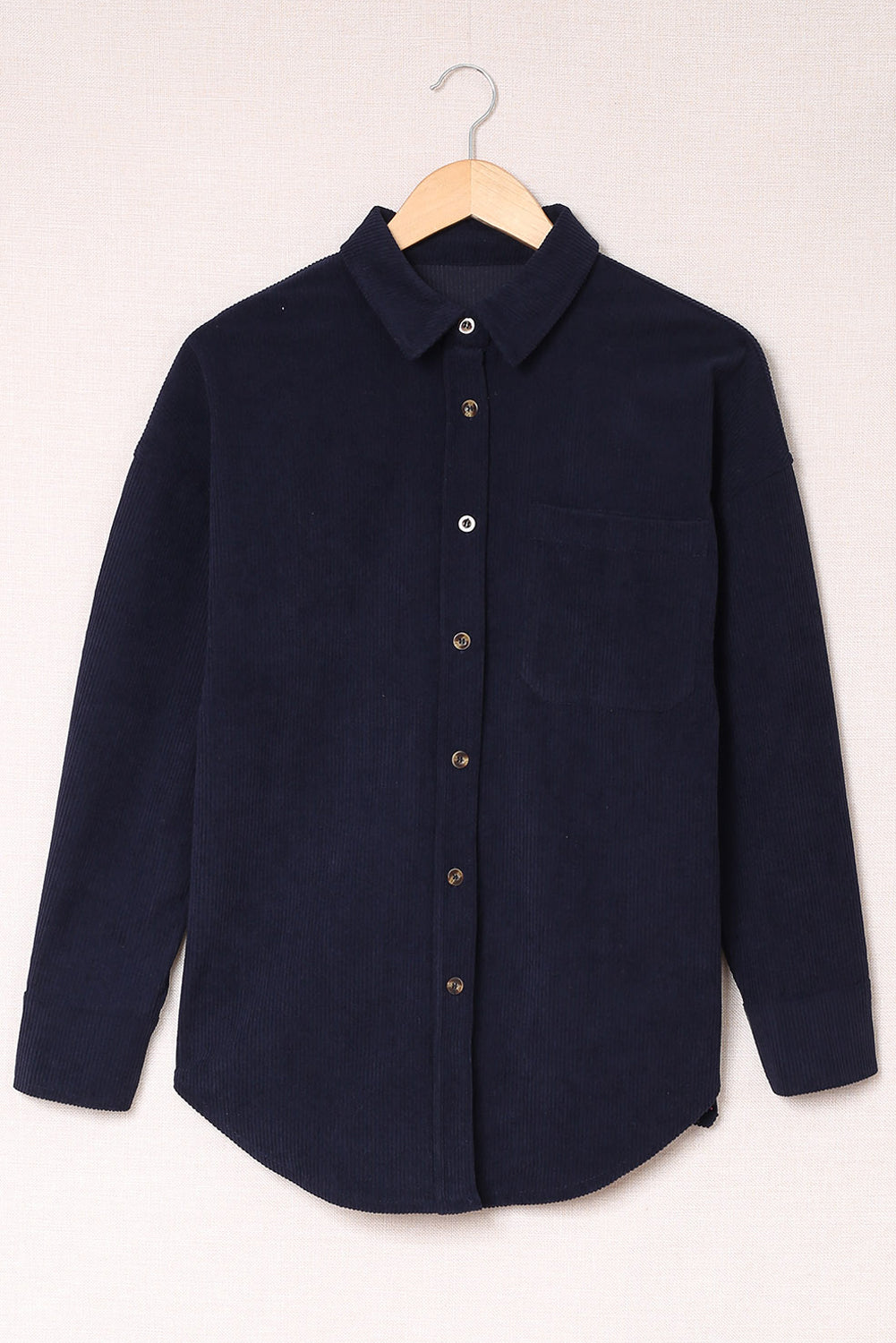 Chemise à poche boutonnée en velours côtelé bleu foncé-A WOMAN WE LOVE