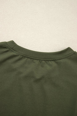 Ensemble t-shirt et short à bordure contrastée vert vignoble