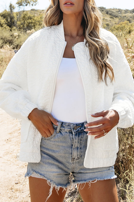 Veste matelassée à fleurs blanche