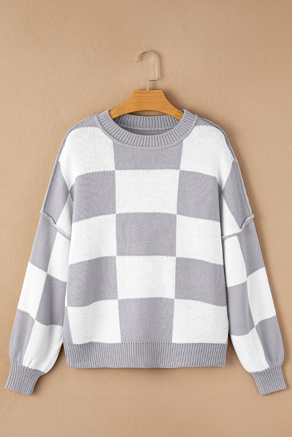 Gray sweater checkered and bishop sleeves