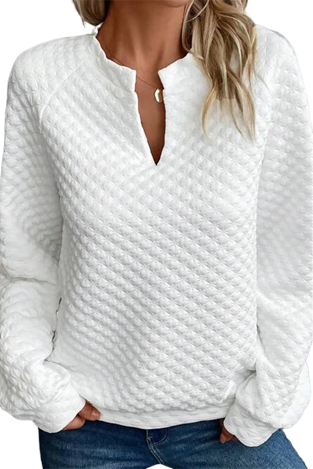 Top de manga larga acolchada de cuello dividido blanco