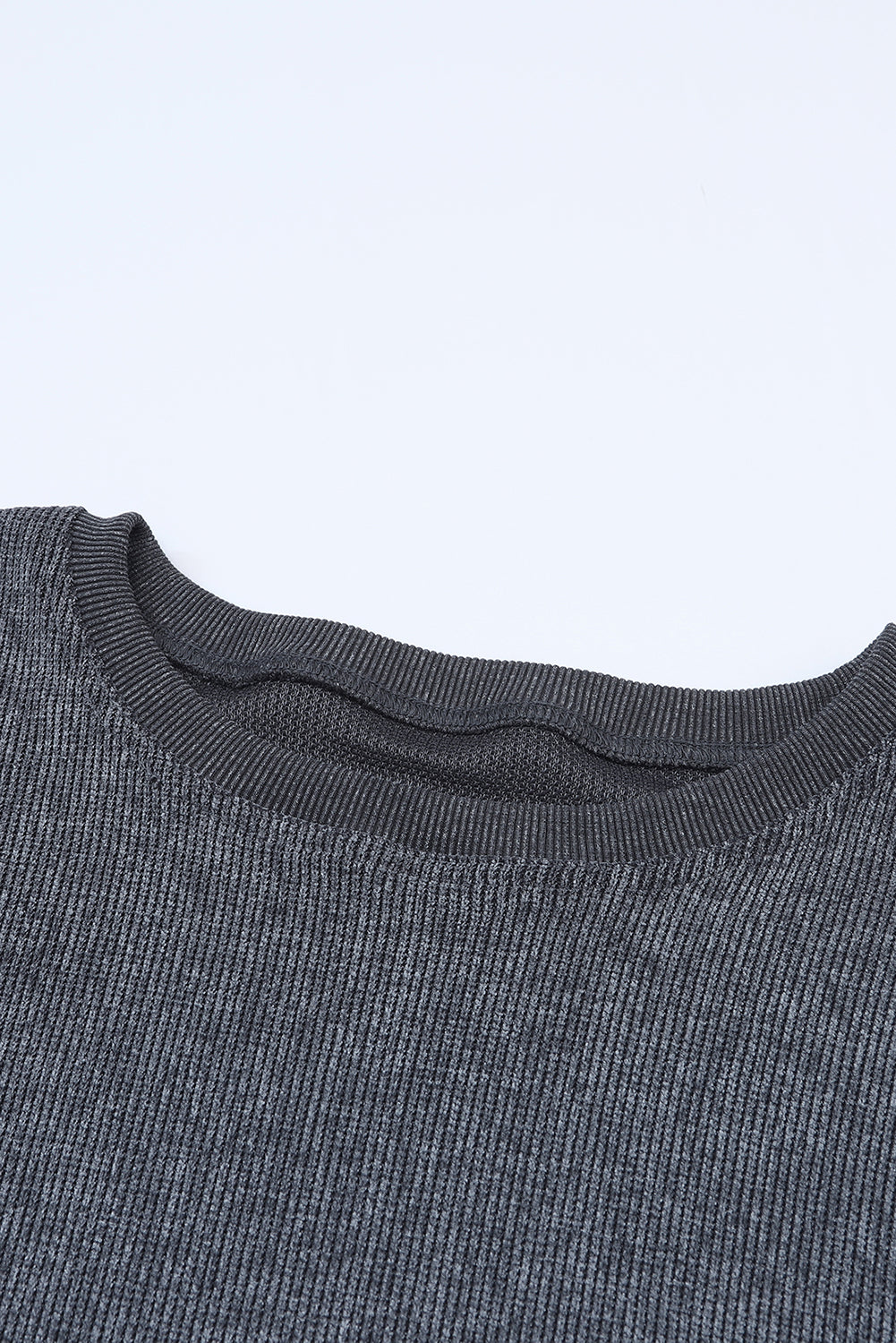 Sudadera de metra de cuello redondo de punto acanalado gris sólido