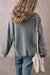 Middle-to-sloping gray oversized gray sweatshirt and side slit