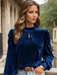 Elegante blusa de terciopelo con collar ascendente *