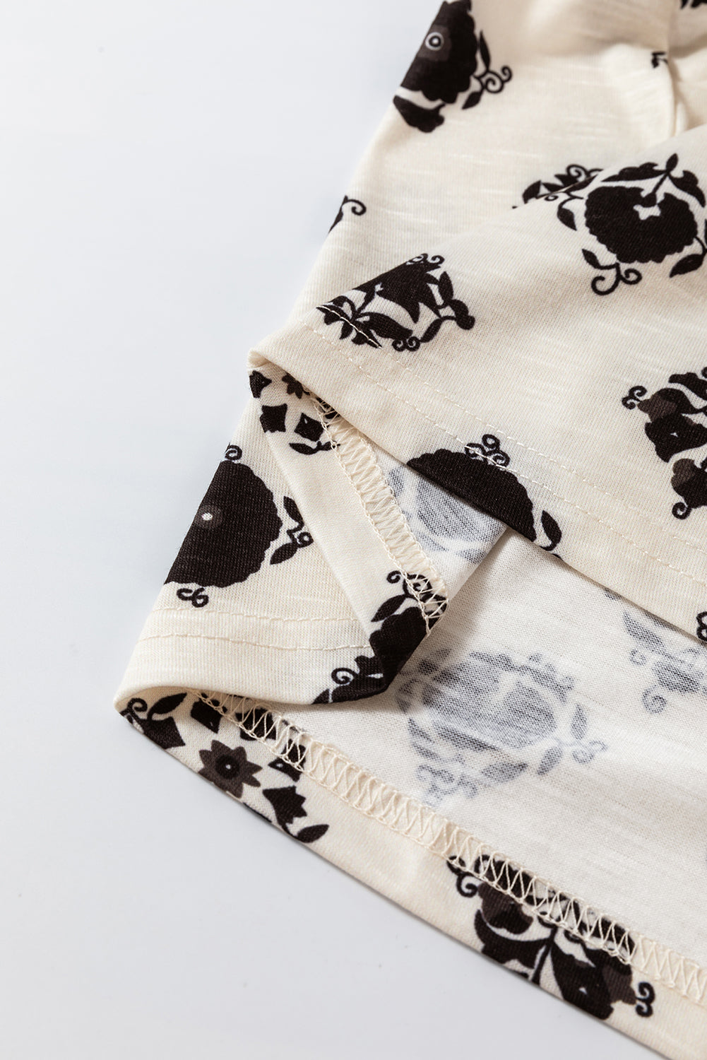 White loose blouse printed *