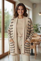 Cardigan open to black stripes *