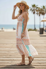 Vestido de verano multicolor con estampado bohemio y cuadrado