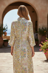 Vestido midi blanco con botón de impresión de cintura alta y cachemir