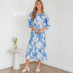 Robe longue bleu ciel à imprimé floral