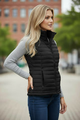 Chaqueta acolchada con cremallera en cuello de peluche negro