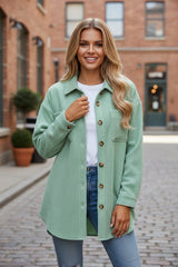 Côte ribbed velvet jacket buttoned with Green Flush Pocket