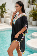 🌺 SOLEIL NOMADE – La robe bohème noire aux détails artisanaux envoûtants