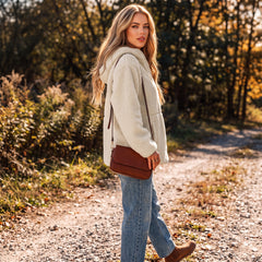 Veste polaire beige zippée à capuche avec poches