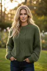 6 couleurs pour Le pull cocon aux manches soyeuses