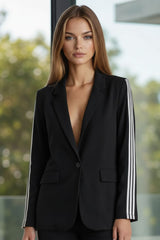 2 couleurs pour cet ensemble pantalon + veste sport-chic