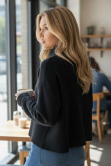 Pull noir à col roulé noir