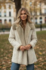 🌬️ Élégance Boréale – Veste en peau retournée seconde main