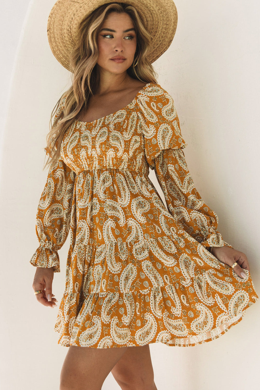 Vestido floral de manga larga amarilla boho paisley