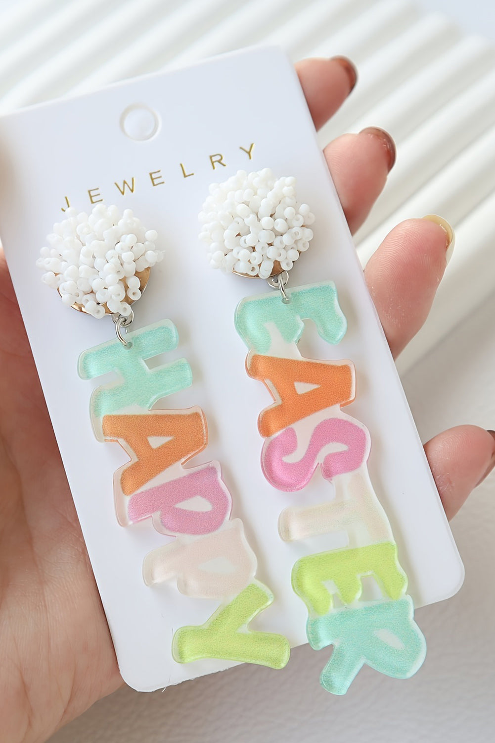 Boucles d'oreilles pendantes JOYEUSES PÂQUES colorées roses-A WOMAN WE LOVE