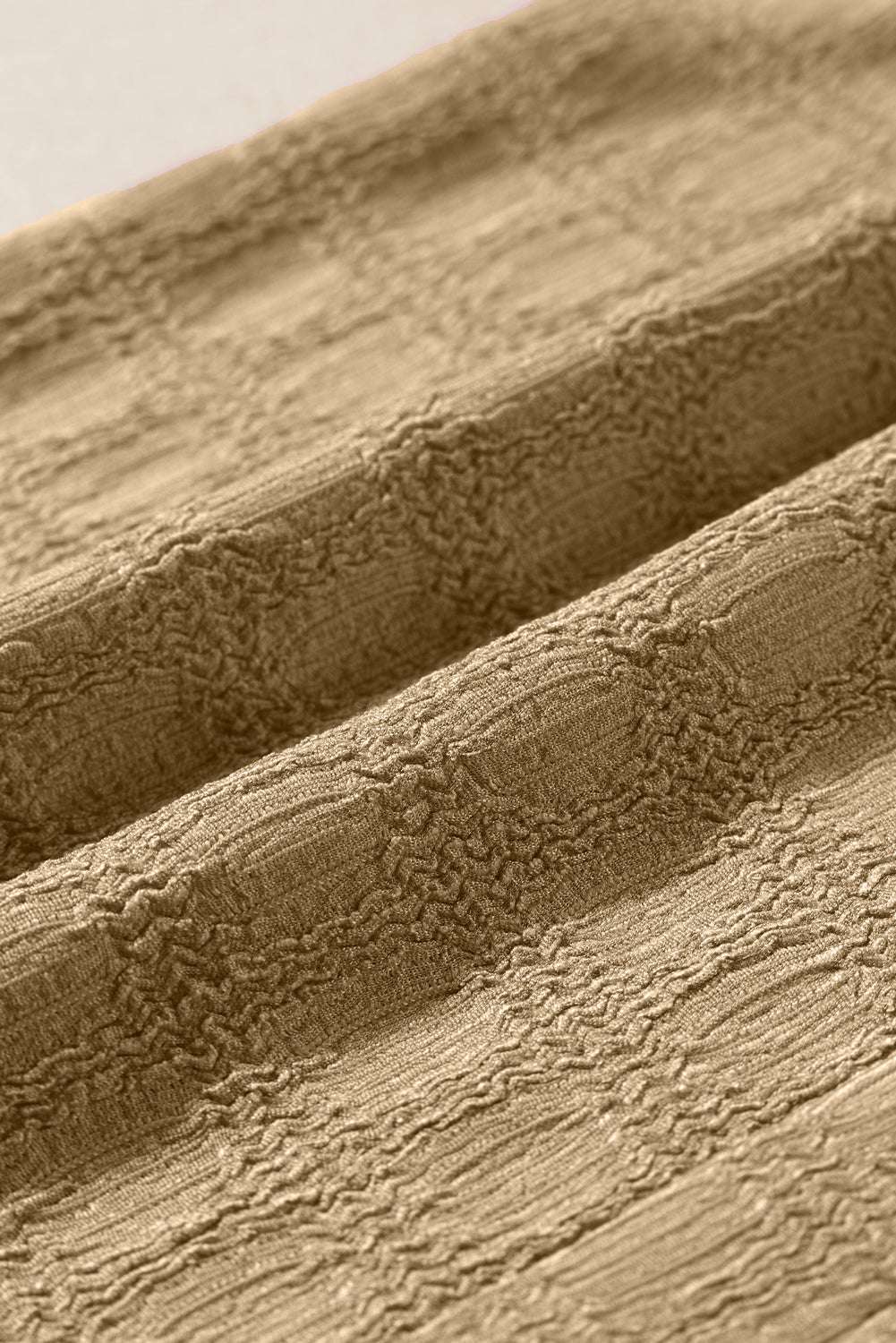 Leichtes französischer Beige Gitter strukturierter Split Neck -Tankobertop