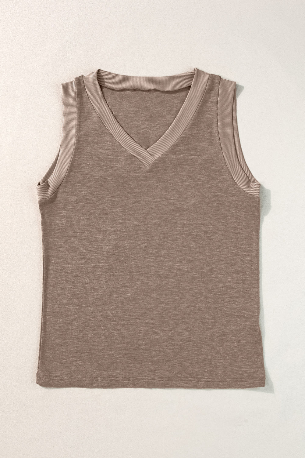 Einfach ribbed V -Neck -Tank Taupe Taupe