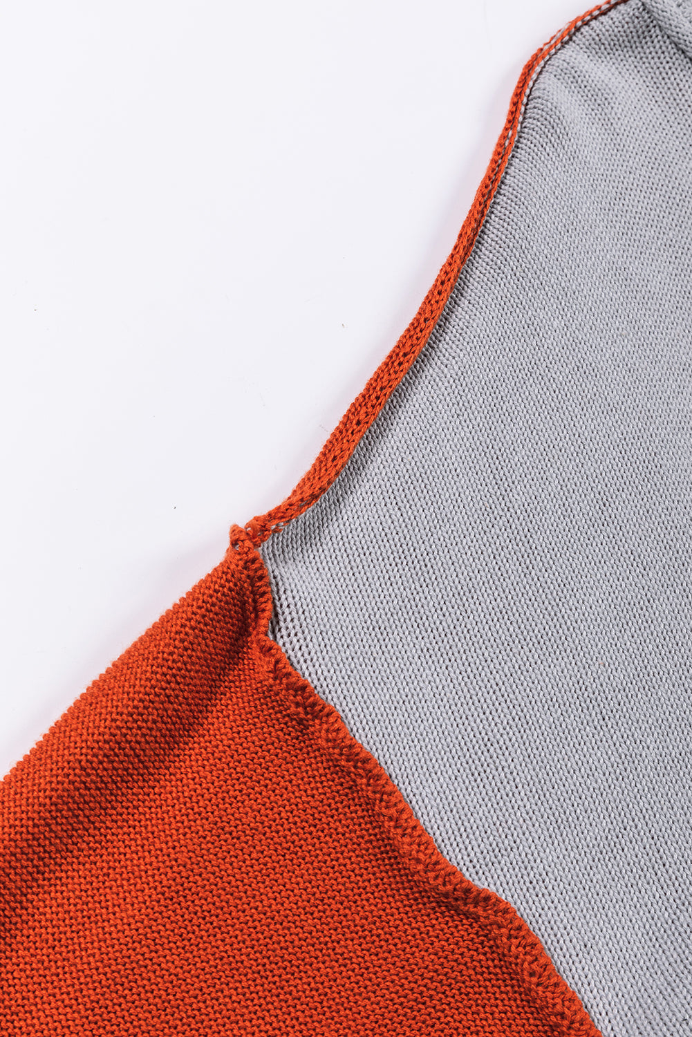 Gris Colorblock Bishop Sweve Ribbed Trim Pull