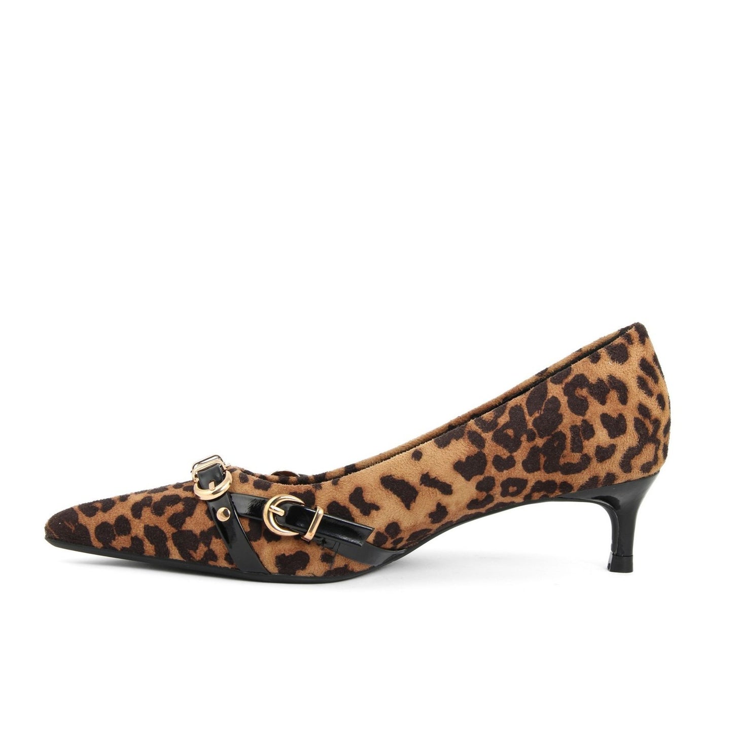 Pumps et talons d'attitude de la mode